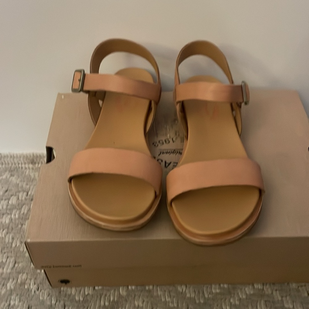 Kork Ease Yucca blush women’s 7 hh - Picture 2 of 4